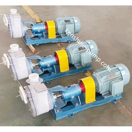 Fluoroplastic selfpriming pump