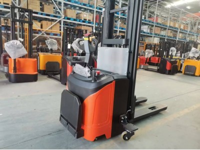 1.5 2.0 Ton Electric Pallet Stacker CDD20-30 Rider Walkie Type Electric Battery Forklift Rider Type Truck