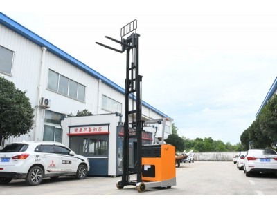 1.5Ton Side-standing electric forklift with forward reach Electric Reach Truck Forklift 24V CQD-15D-40